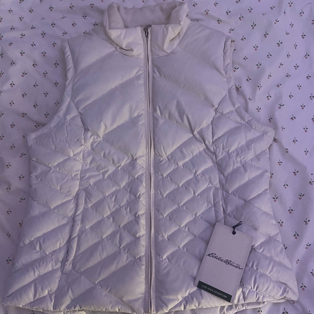 Eddie Bauer Women’s Essential Down Vest